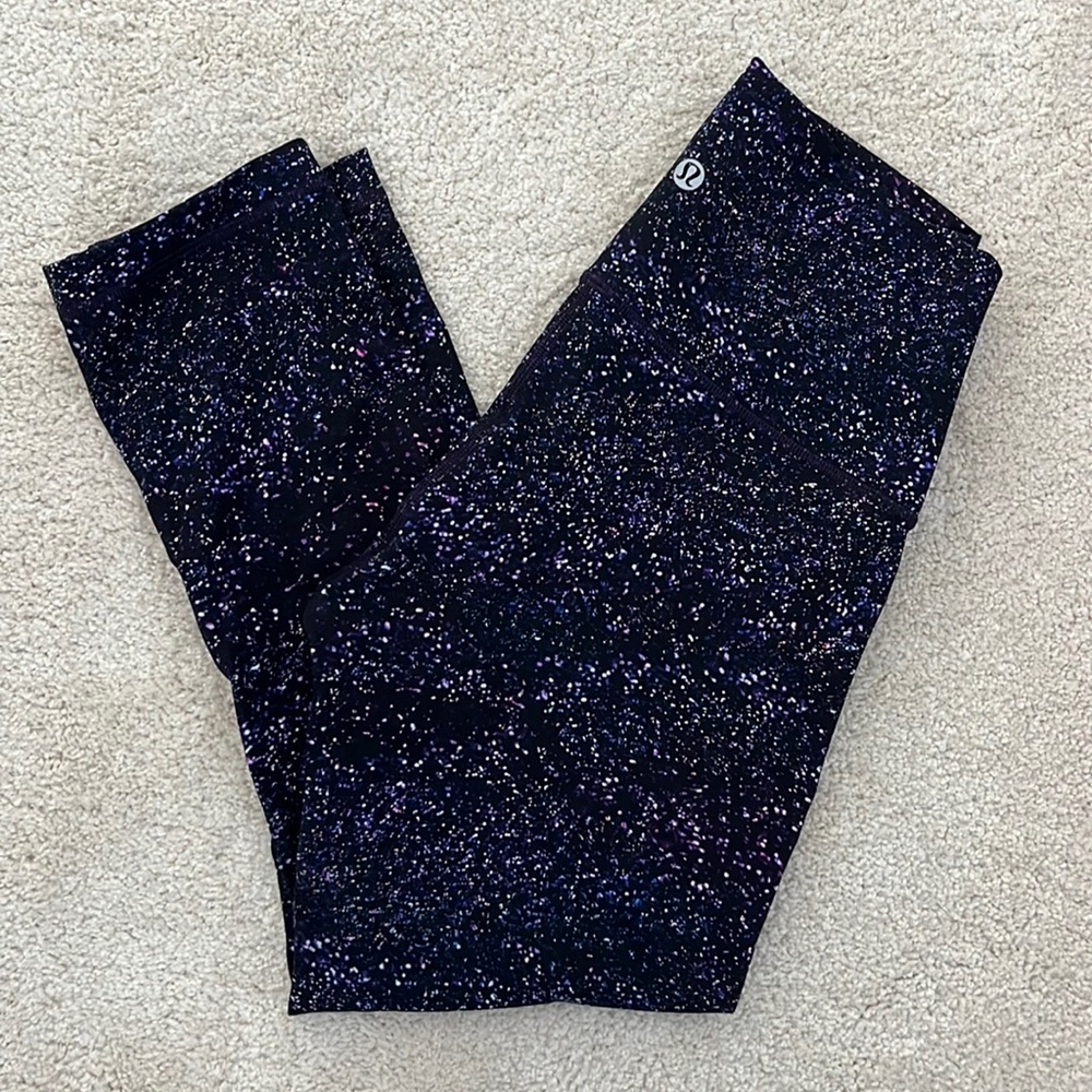 Lululemon size 6 cropped leggings
